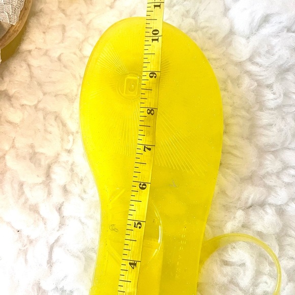 Katy Perry The Geli Yellow Rainbow Pool Beach Jelly Sandals Women Size 10-11 - Picture 8 of 9